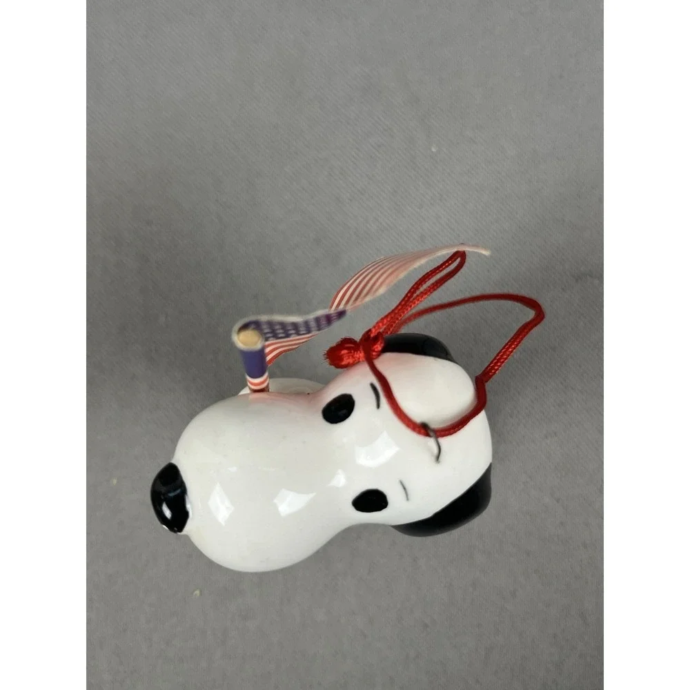 Vintage Peanuts Snoopy USA Flag Ceramic Ornament Patriotic Syndicate Christmas